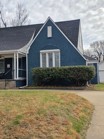 1c5f1cff 9dfa 4114 a608 eb162e46b9ba 4 5005 c