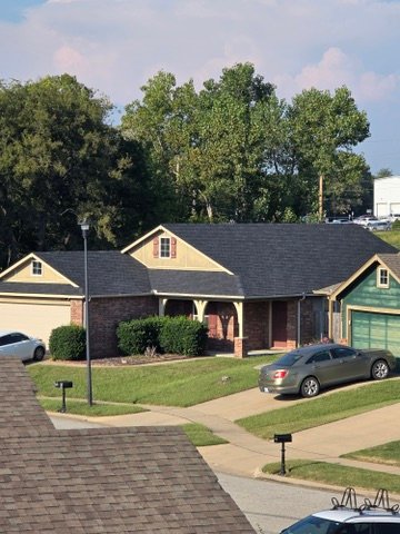 9d2d0fad 94cc 4707 abd0 042ece0bfc9e 4 5005 c